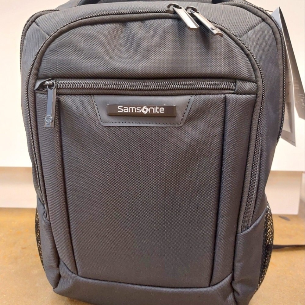 Samsonite backpack classic 2 size for 14.1"